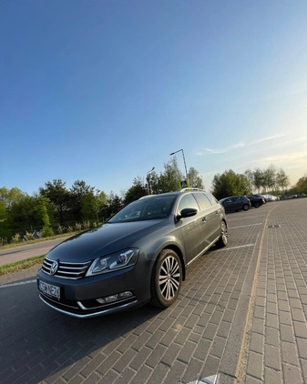 Volkswagen Passat cena 38000 przebieg: 266000, rok produkcji 2013 z Stawiszyn małe 137